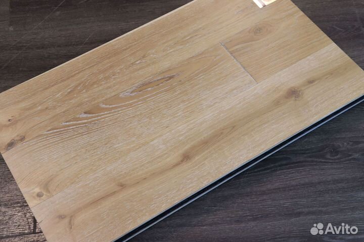Паркет / Паркетная доска дуб замковая