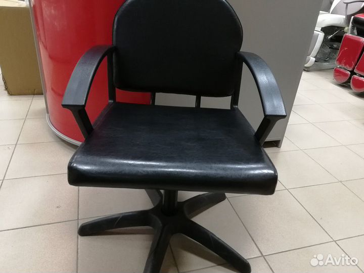 Кресло парикмахерское