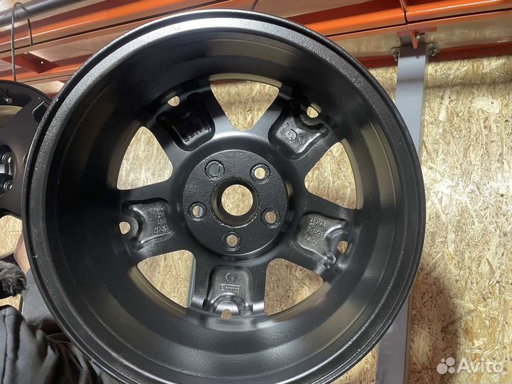 Автомобильные диски r16