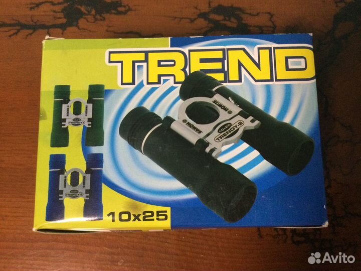 Бинокль компактный Konus 10x25 - новый