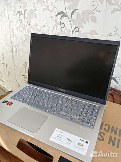 Ноутбук asus новый