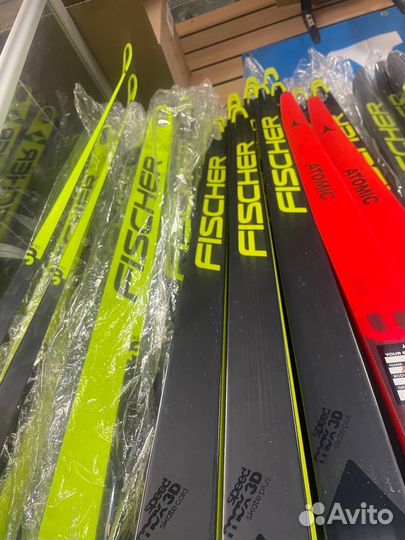 Беговые лыжи Fischer, Salomon, Atomic