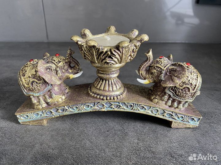 Статуэтка слоны пластик