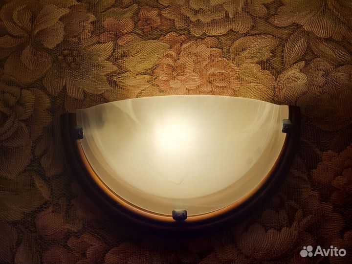 Светильники настенные дерево стекло 36 см х 19 см