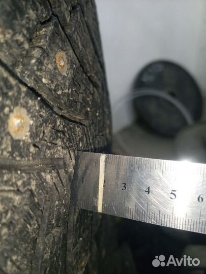 Michelin X-Ice North XIN2 215/60 R16