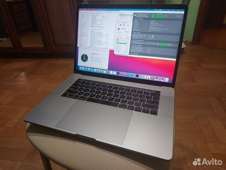 Macbook Pro 15 2019 i7 16/256