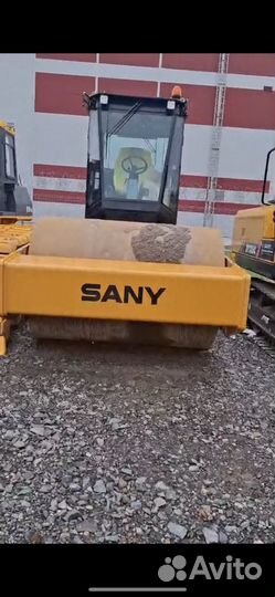 Требуется Машинист грунтового Катка