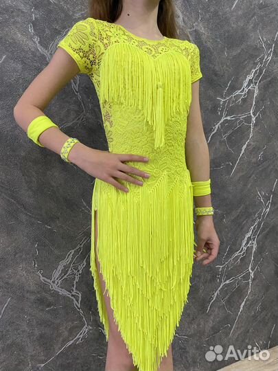 Платье для бальных танцев