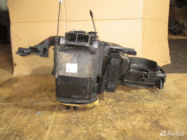 Корпус отопителя VW Polo Sedan