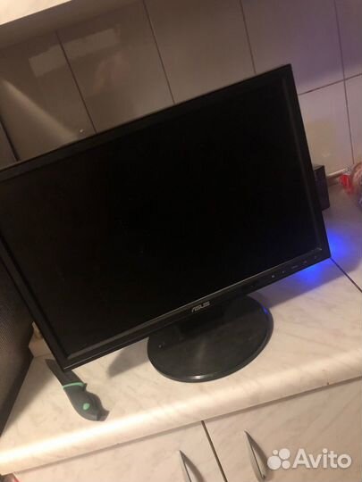 Монитор Asus
