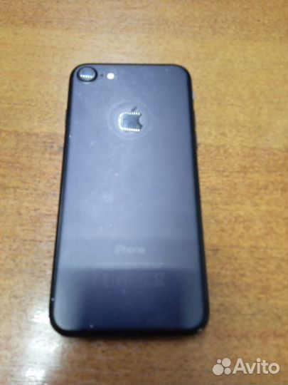 iPhone 7, 32 ГБ