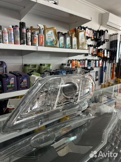 Фары на toyota camry v40