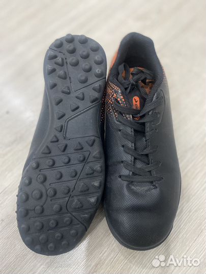 Футбольные бутсы детские