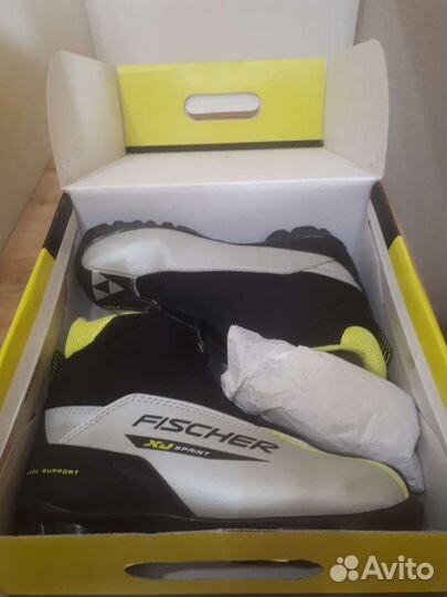 Лыжные ботинки fisher 33р
