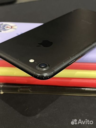 iPhone 7, 32 ГБ