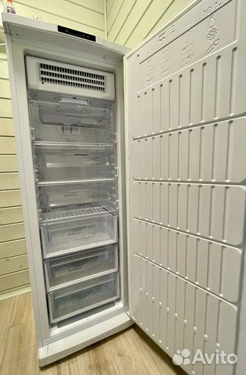 Морозильник indesit