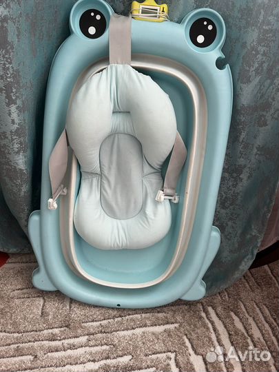 Ванночка для купания складная с матрасиком