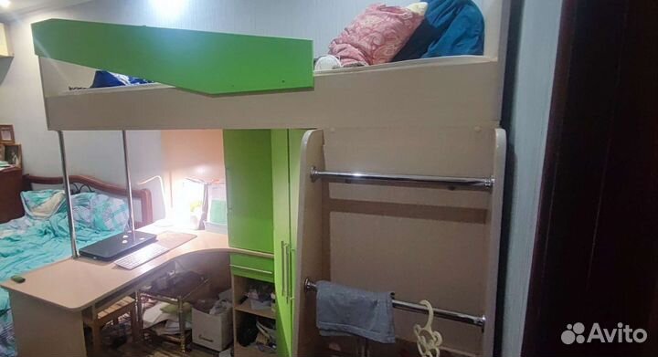 Уголок школьника с кроватью