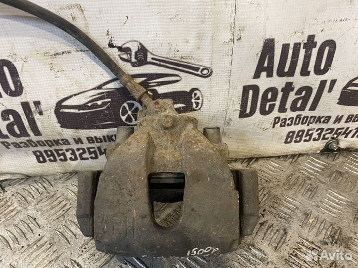 Суппорт передний правый ford focus 2