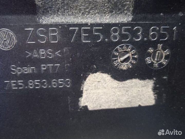 Решетка радиатора Volkswagen Transporter T5 2003