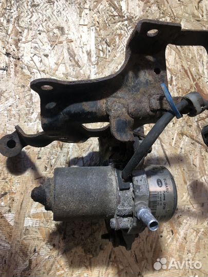 Вакуумный усилитель тормозов Subaru Tribeca b9