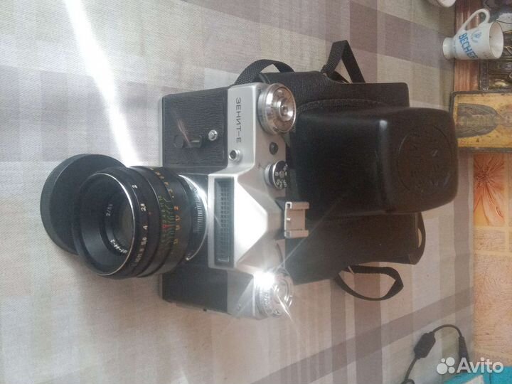 Пленочный фотоаппарат Зенит - Е