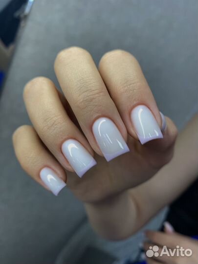 Маникюр и педикюр