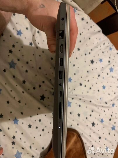 Игровой ноутбук i3 7100U 8Gb