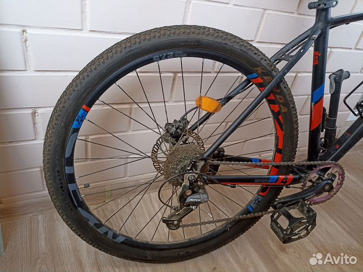 Велосипед Stern Motion 4 27.5