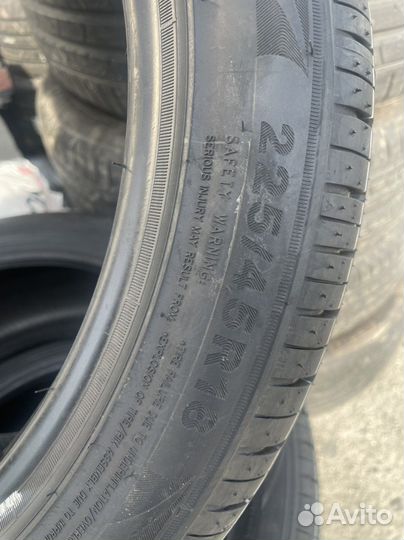 Triangle Sports TH201 225/45 R18 95Y