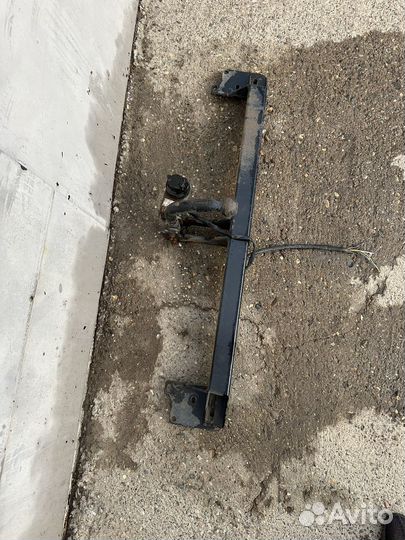 Фаркоп Toyota camry v 40,55