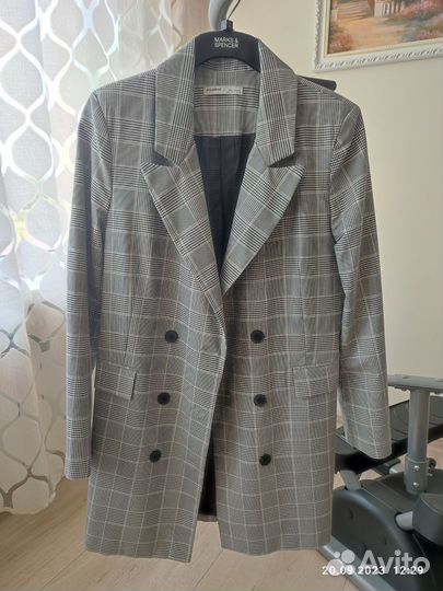 Пиджак женский 46-48 Pull&Bear