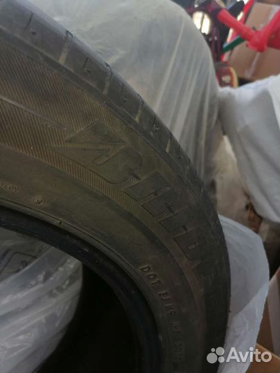 Bridgestone Dueler H/L 33A 235/55 R20 102M