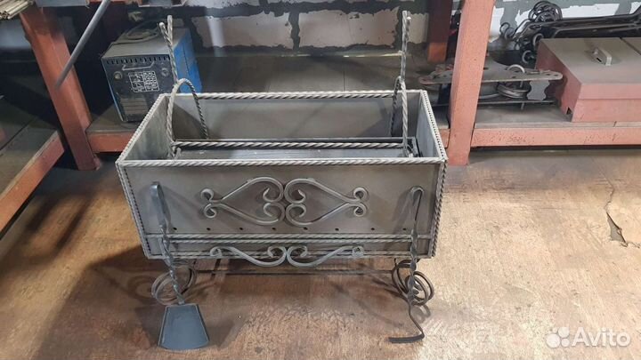 Кованый мангал