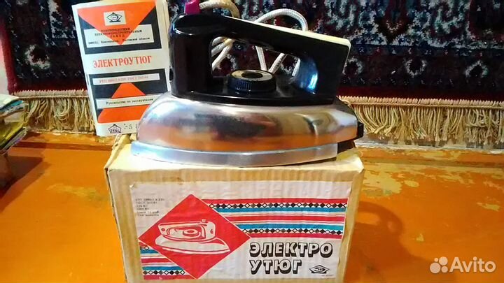 Утюг СССР с паром