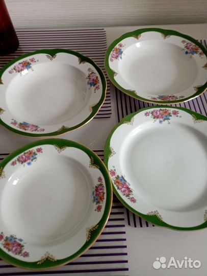 Набор столовой посуды