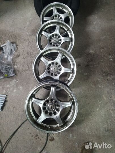 Продам литые диски