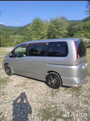 Nissan Serena 2.0 CVT, 2009, 190 000 км