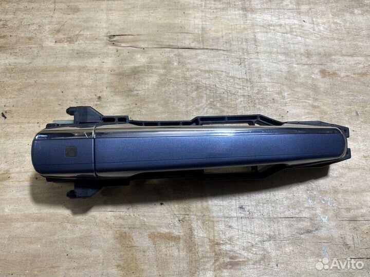 Ручка наружная Mercedes W210 R142