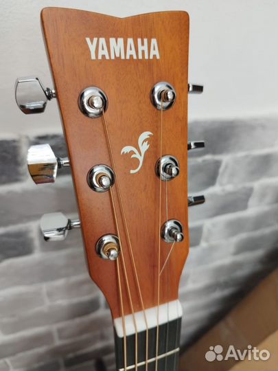 Yamaha F310 Акустическая гитара новая + чехол