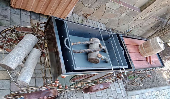 Арт Мангал Карета, Ручная работа