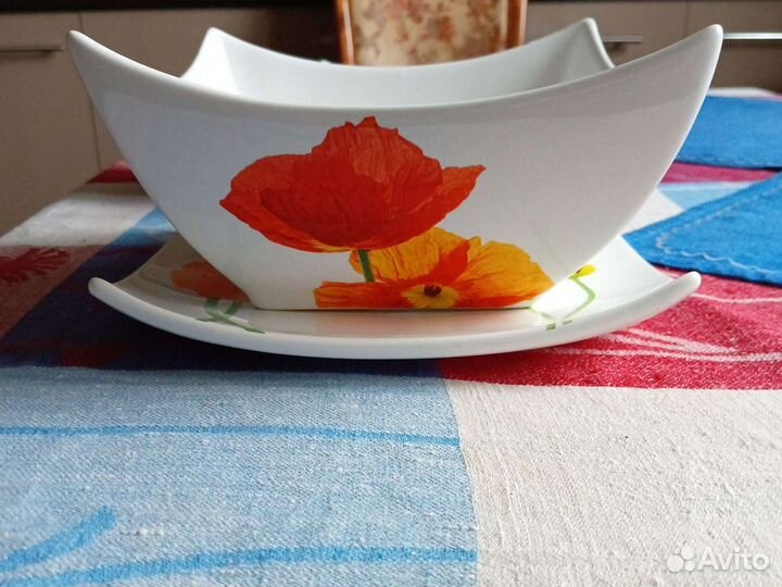 Набор столовой посуды новый