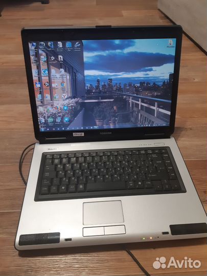 Ноутбук Toshiba