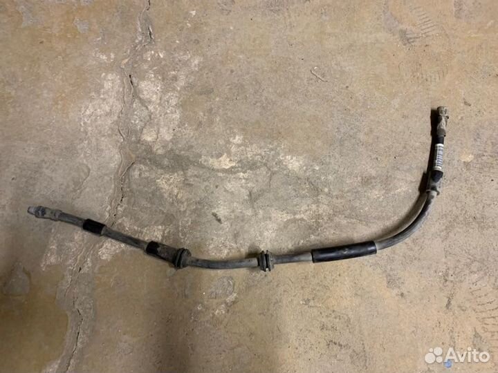 Тормозной шланг передний правый Mercedes-Benz Ml