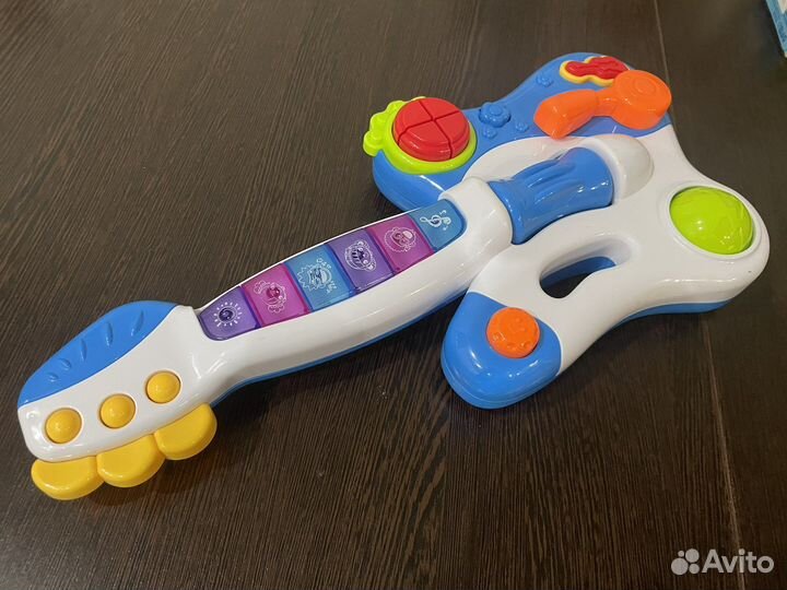 Детская гитара