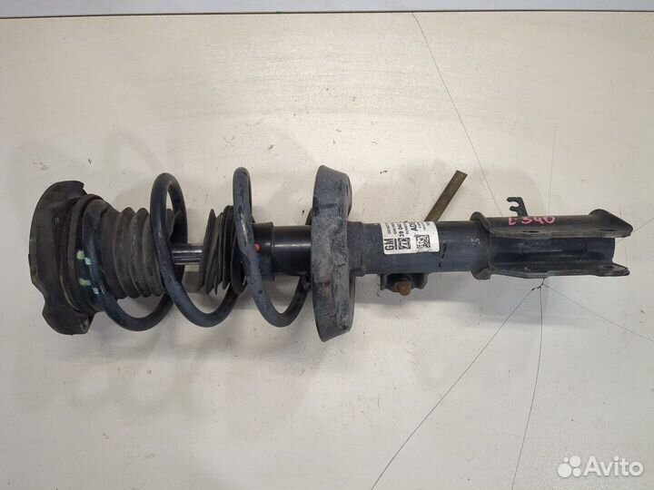 Амортизатор подвески Chevrolet Cruze 2015, 2017