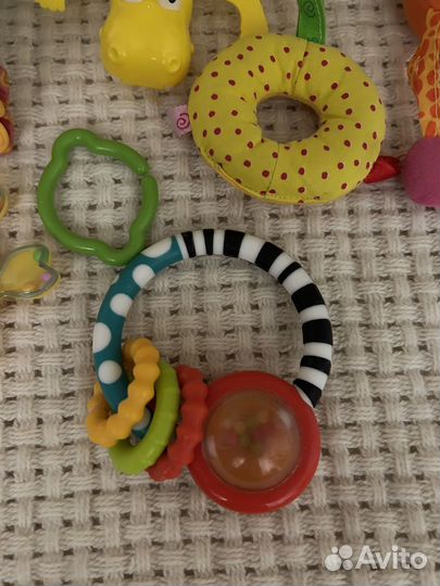 Игрушки пакетом