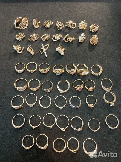 Ювелирные изделия из золота с бриллиантами