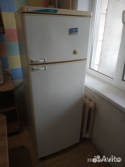 Холодильник бу