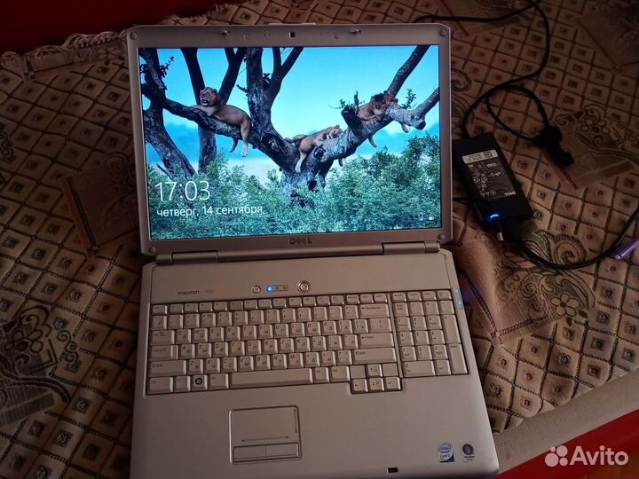 Dell Inspiron 1720